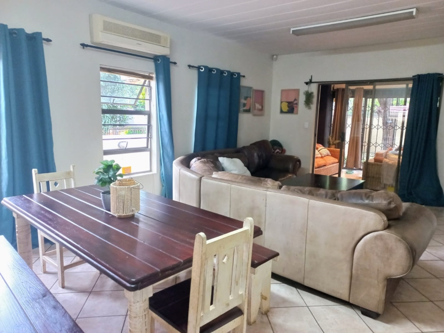 3 Bedroom Property for Sale in Safari Gardens North West